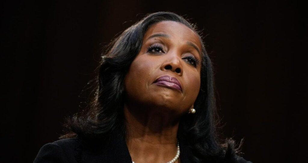 trump yonetimi cookun goreve iade edilmesi kararina itiraz etti bdhrqJNR