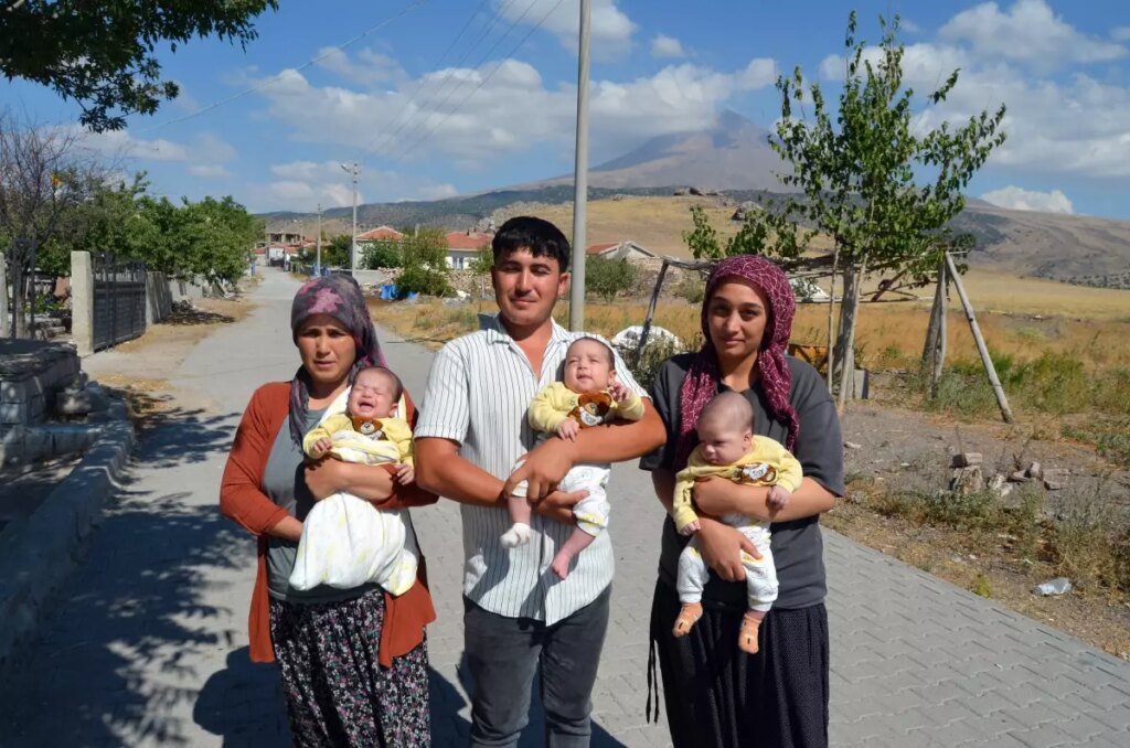 ucuz bebekler icin yardim cagrisi T2TXYiub