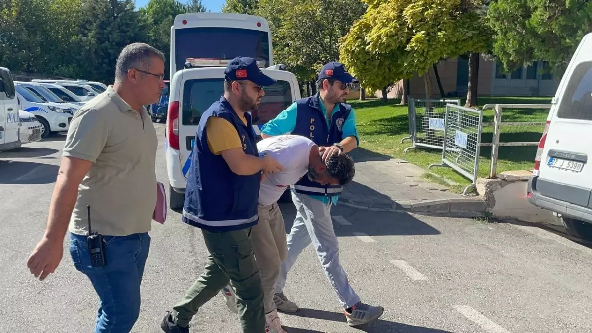 gaziantepte kardes cinayeti XVJSY5Vq