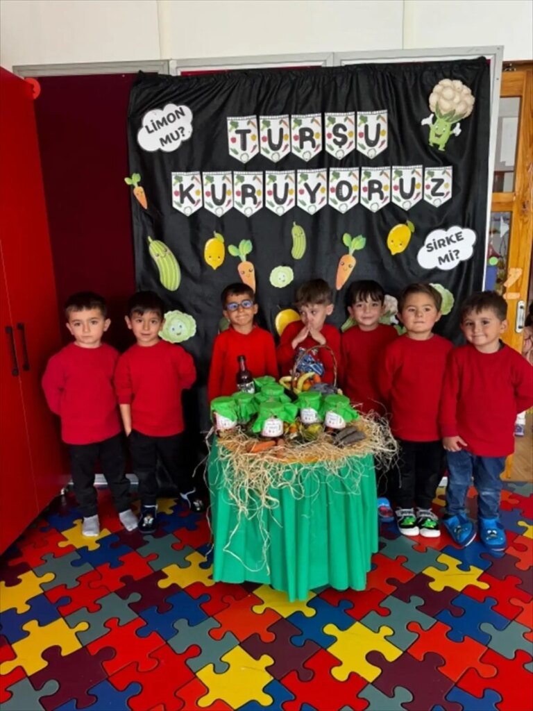 ulas anaokulunda tursu kurma etkinligi fEs6Jxhk.jpg