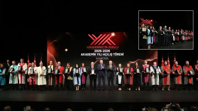 yok 2025 ustun basari odulleri sahiplerini buldu prof dr nasrullah hacimuftuoglu ustun basari ozel odulune layik goruldu U7FMwHSf