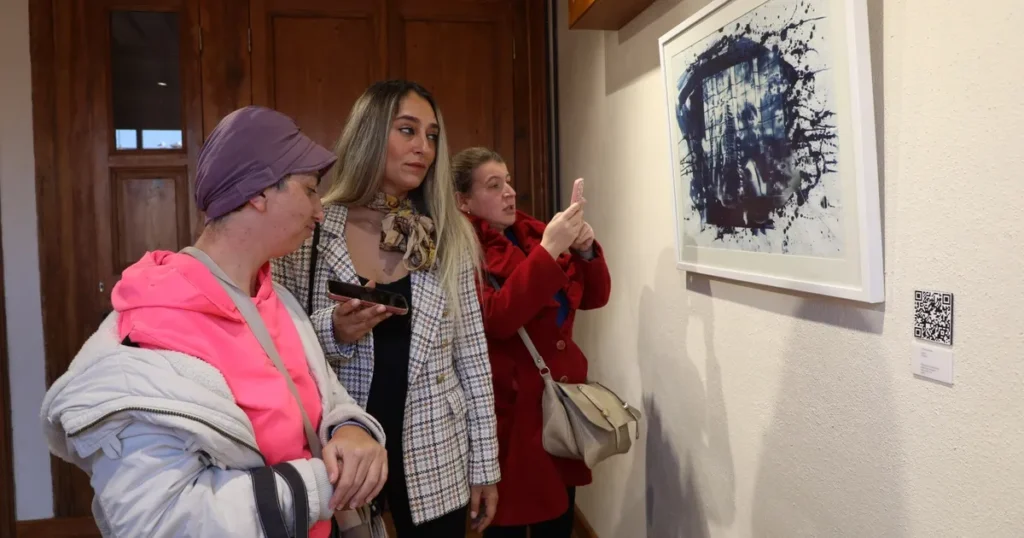 mudanyada gorme engelliler icin sanatta erisilebilirlik adimi L51siiOH.webp