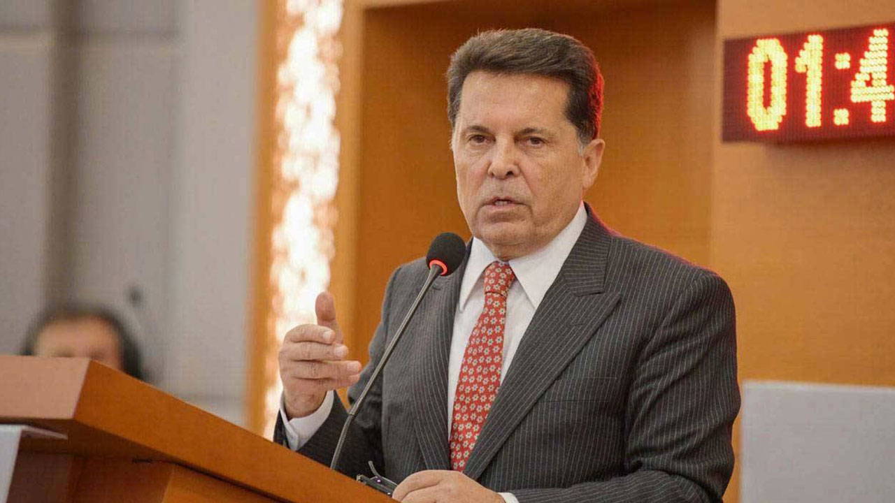 son dakika aziz ihsan aktas sorusturmasinda yeni gelisme ahmet ozere takipsizlik karari ENfx3YGU.jpg