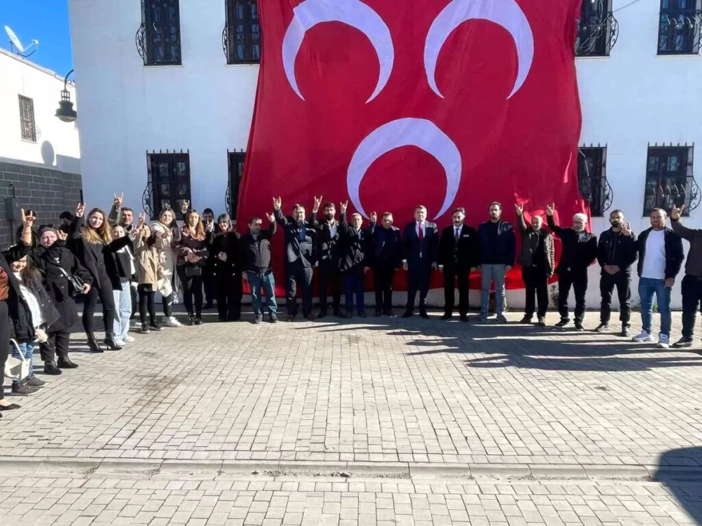Diyarbakır’da MHP’ye katılımlar devam ediyor